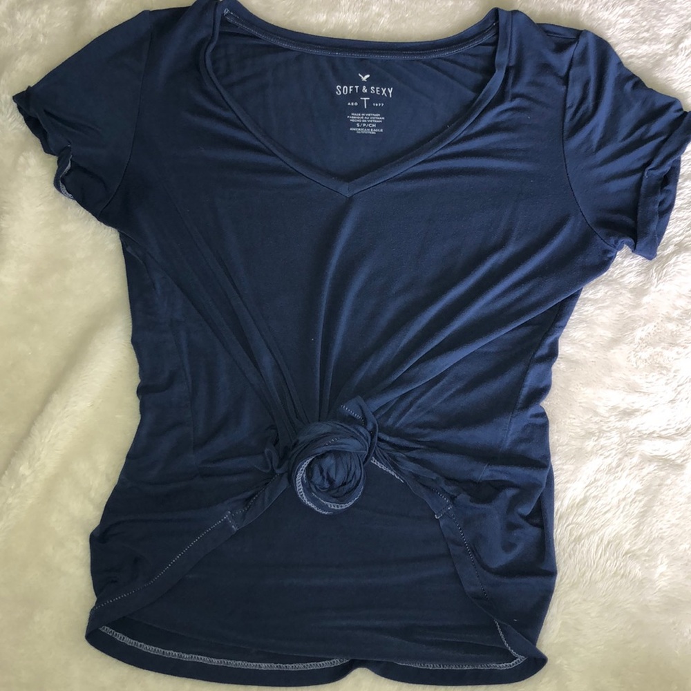 Navy blue flowy v neck